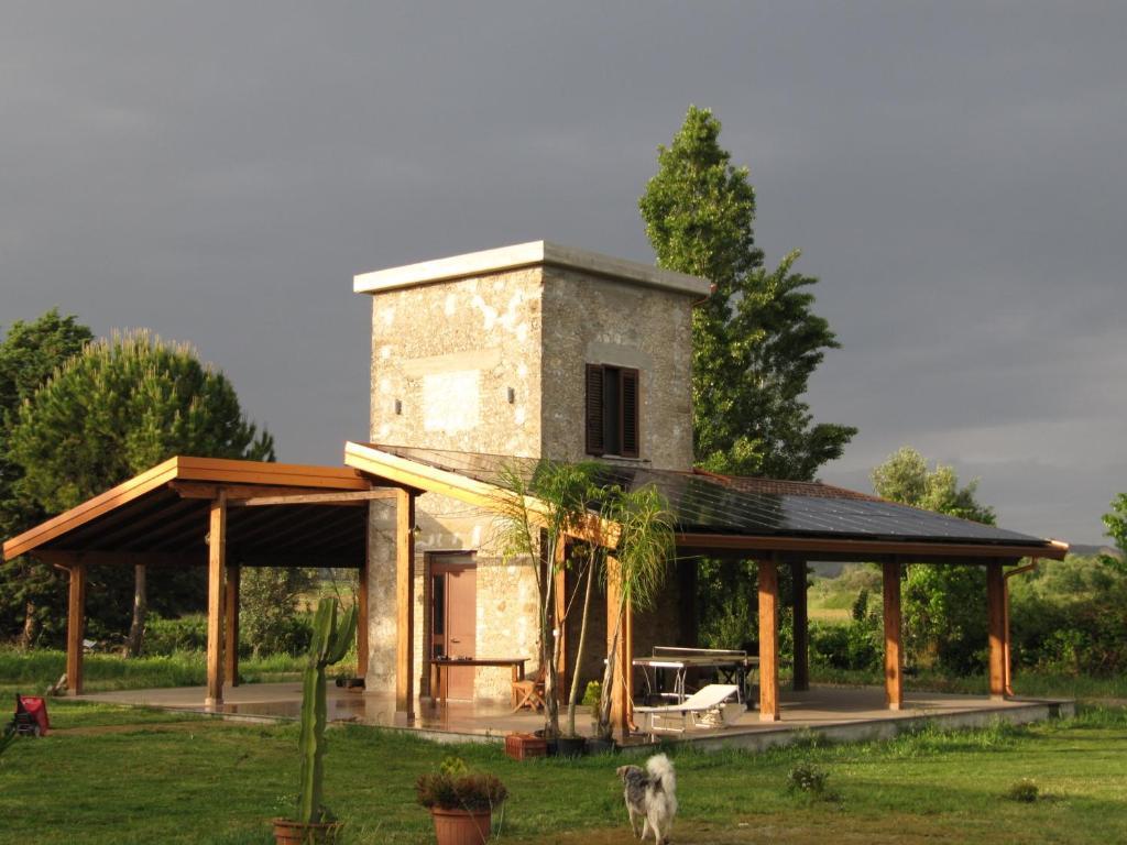 Agriturismo Torre Del Golfo Cropani Exterior photo