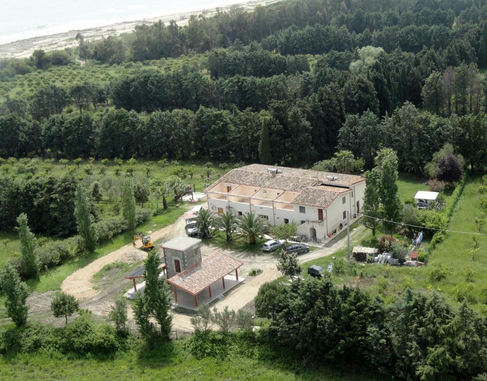 Agriturismo Torre Del Golfo Cropani Exterior photo